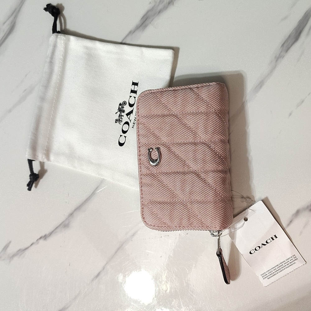 New Coach Essential Small Zip Around Wallet With Quilting In Pink Denim - Picture 5 of 10